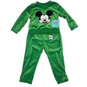 NEW Disney Mickey green velour sweatsuit 2 Piece Outfit Set Size 18 m 3476